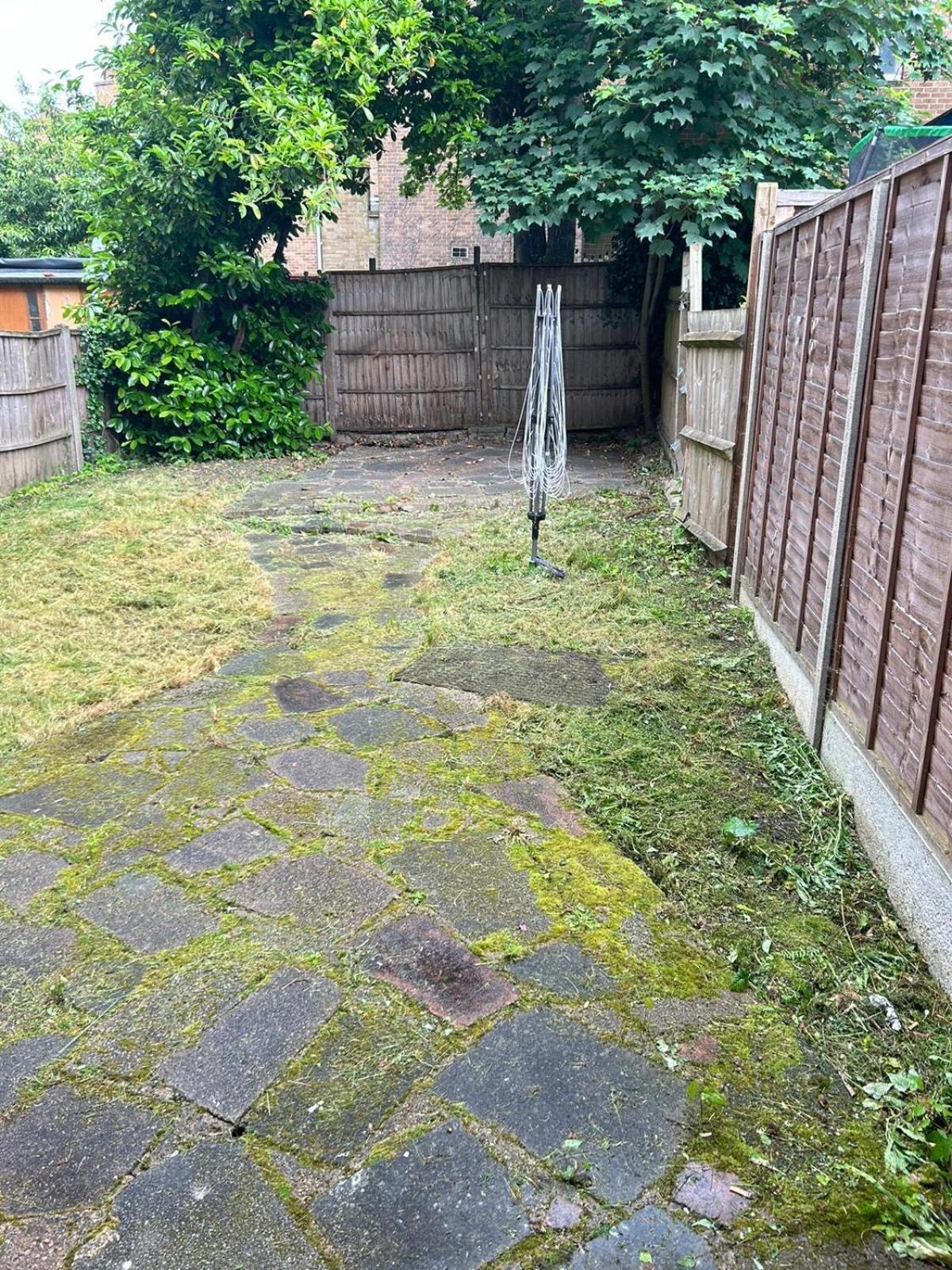 Cozy 2-Bed Garden Flat, With Free Private Parking, Wembley Daire Londra Dış mekan fotoğraf